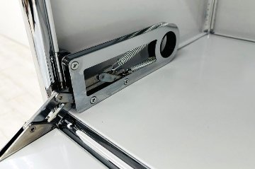 USMハラー 中古 1列3段 USM Haller ドロップダウン 中古オフィス家具 ライトグレー 770/375/1100 両側フラットパネル 鍵無の画像