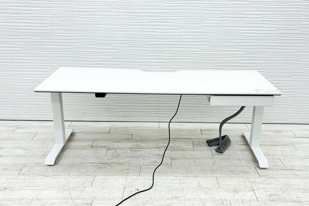 コクヨ シークエンス 幅1750 SEQUENCE 電動昇降デスク 中古デスク 中古机 中古オフィス家具 1750/675/630～1290の画像