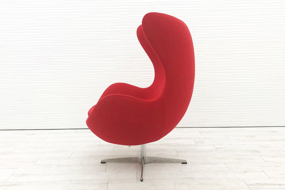 【リプロダクト品】 アルネヤコブセン エッグチェア Egg chair Arne Jacobsen デザインチェア 中古オフィス家具 レッドの画像