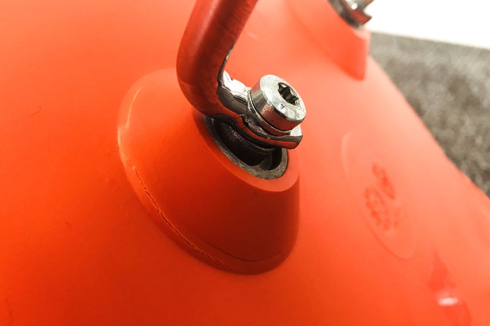 ヴィトラ イームズチェア 中古 Vitra Eames プラスチックサイドシェルチェア DSR クロームベース オレンジの画像