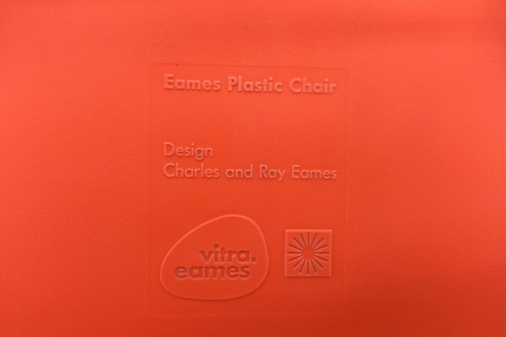 ヴィトラ イームズチェア 中古 Vitra Eames プラスチックサイドシェルチェア DSR クロームベース オレンジの画像