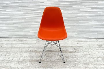 ヴィトラ イームズチェア 中古 Vitra Eames プラスチックサイドシェルチェア DSR クロームベース オレンジの画像