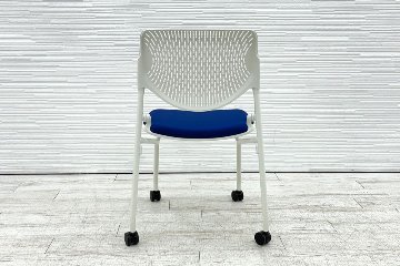 オカムラ ルナチェア 【4脚セット】 中古 ミーティングチェア 中古チェア 会議椅子 中古オフィス家具 81S1AY ブルーの画像