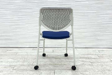 オカムラ ルナチェア 【4脚セット】 中古 ミーティングチェア 背パッド付 会議椅子 中古オフィス家具 81S1AZ ミディアムブルーの画像