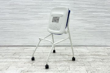 オカムラ ルナチェア 【4脚セット】 中古 ミーティングチェア 背パッド付 会議椅子 中古オフィス家具 81S1AZ ミディアムブルーの画像