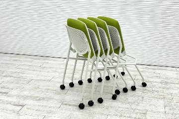 オカムラ ルナチェア 【4脚セット】 中古 ミーティングチェア 中古チェア 会議椅子 中古オフィス家具 81S1AY ライムグリーンの画像