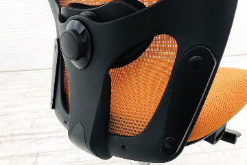 グラーゼチェア 中古 プラス PLUS GRAZE グラーゼ 座クッション 中古オフィス家具 オレンジの画像