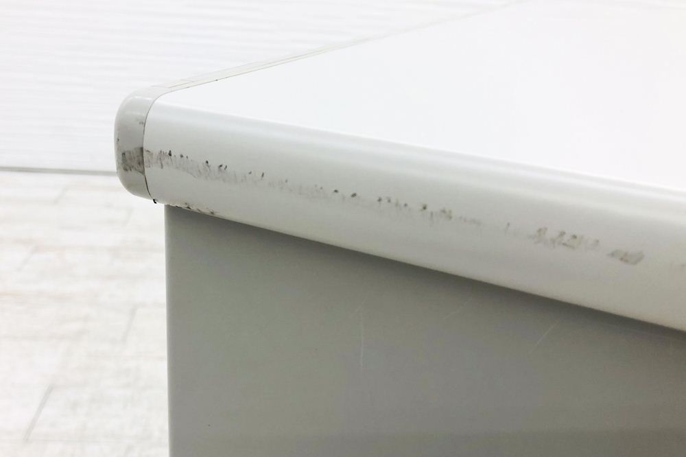 オカムラ SDシリーズ 3段袖机 脇机 中古 キャビネット 中古オフィス家具 シリンダー錠 グレー 400/700/700 高奥700用の画像