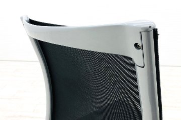 カッシーナ アリアス ローリングフレーム 中古 メッシュ 肘無 Cassina Alias ROLLINGFRAME ミーティングチェア 中古オフィス家具 ブラックの画像