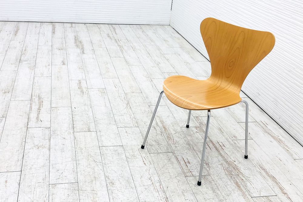 フリッツハンセン セブンチェア FritzHansen アルネ・ヤコブセン 中古 ミーティングチェア ナチュラルビーチの画像