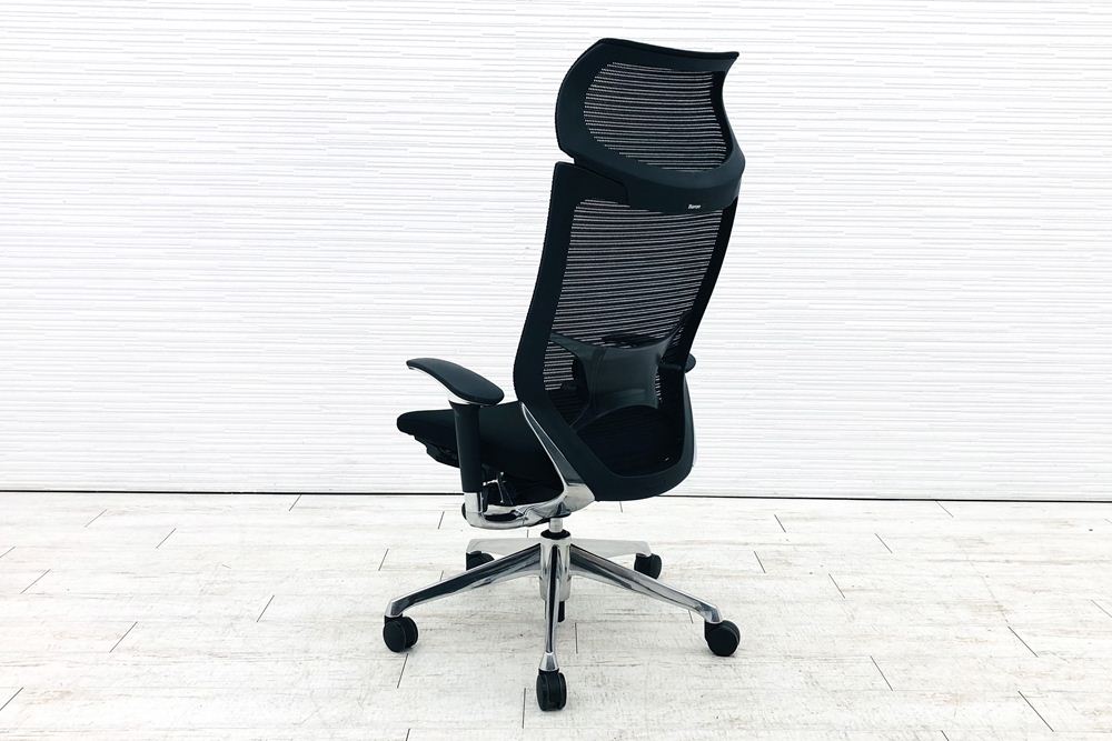 バロンチェア 中古 2018年製 オカムラ Baron ブラック 可動肘 エクストラハイバック 固定ヘッドレスト 中古オフィス家具 座クッションの画像