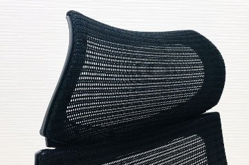 バロンチェア 中古 2018年製 オカムラ Baron ブラック 可動肘 エクストラハイバック 固定ヘッドレスト 中古オフィス家具 座クッションの画像