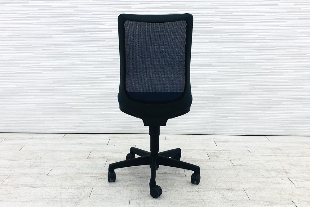 アイコ 中古 2020年製 ミドルバック 背メッシュ 中古オフィス家具 中古オフィスチェア 肘無チェアの画像