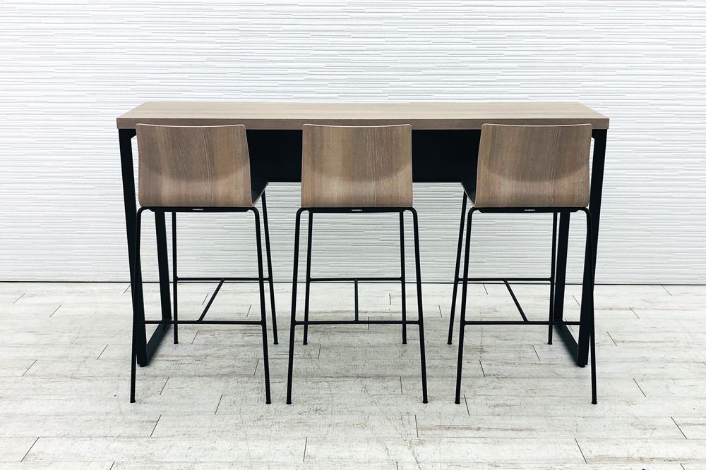 【4点セット】 オカムラ アルトピアッツァ スイープチェア ハイテーブル ハイチェア 中古オフィス家具 1800/450/1000の画像