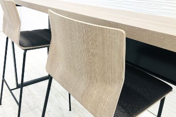 【3点セット】 オカムラ アルトピアッツァ スイープチェア ハイテーブル ハイチェア 中古オフィス家具 1800/450/1000の画像