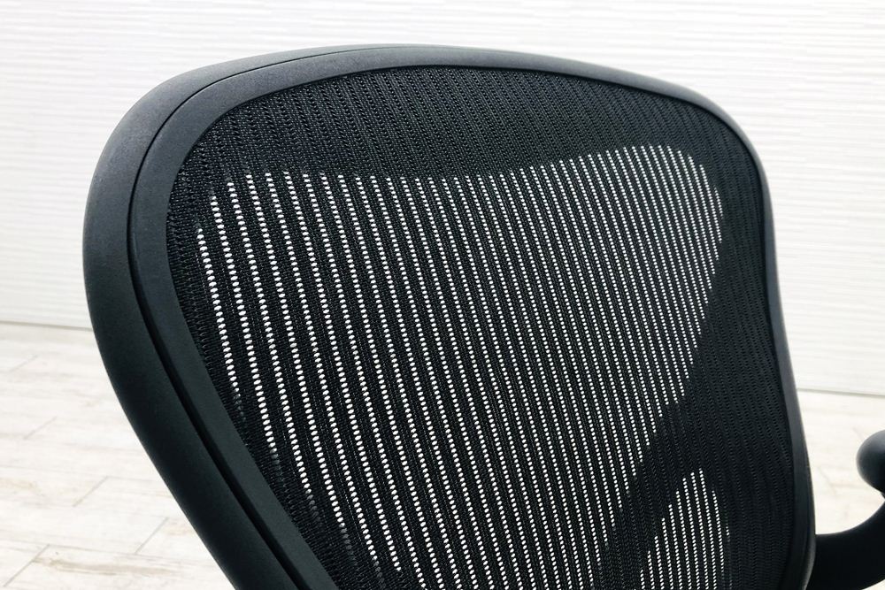 アーロンチェア 中古 Bサイズ ライト ハーマンミラー ポスチャーフィット Aeron Chairs Herman Miller 中古オフィス家具 肘ダイヤルの画像