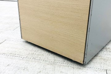 オカムラ プロステージクレスト 中古 袖机 PROSTAGE CREST 3段ワゴン 中古オフィス家具 390/579/640 シリンダー錠の画像