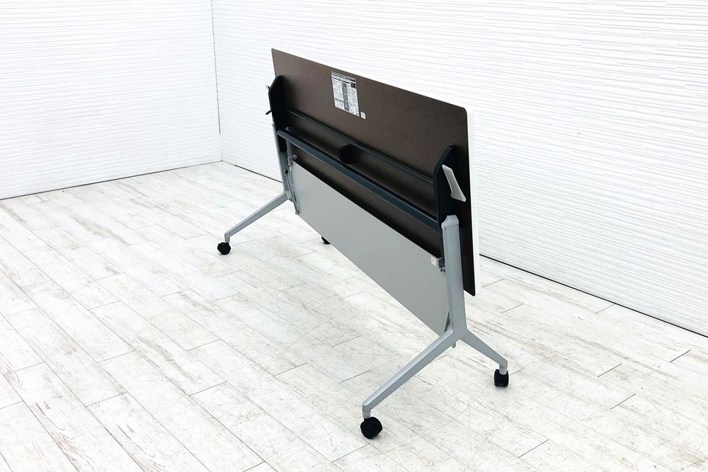 コクヨ リーフライン ミーティングテーブル 中古 会議机 折りたたみテーブル 中古オフィス家具 スタックテーブル 1800/600/720の画像