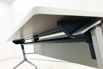 コクヨ リーフライン ミーティングテーブル 中古 会議机 折りたたみテーブル 中古オフィス家具 スタックテーブル 1800/600/720の画像