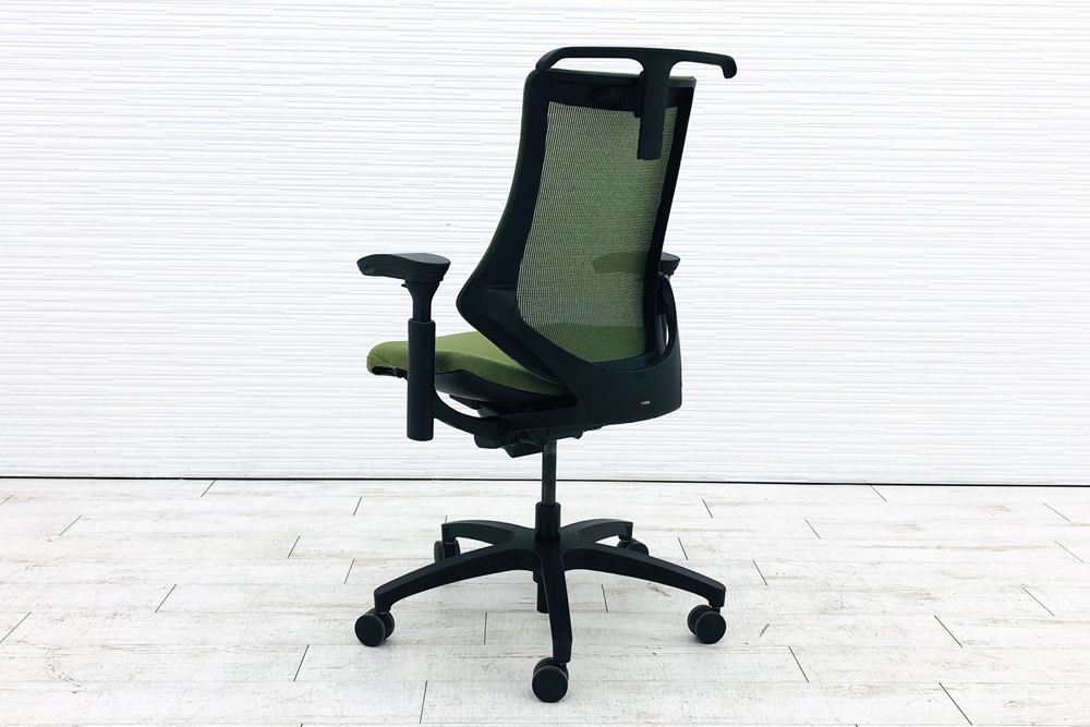 イトーキ エフチェア 2019年製 中古オフィスチェア クッション 可動肘 事務椅子 ITOKI 中古オフィス家具 KG-170JBH-T1Q2 アイビーグリーンの画像