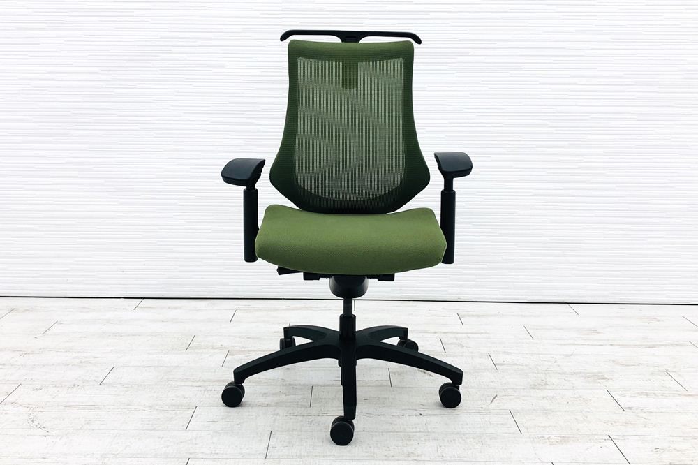 イトーキ エフチェア 2019年製 中古オフィスチェア クッション 可動肘 事務椅子 ITOKI 中古オフィス家具 KG-170JBH-T1Q2 アイビーグリーンの画像