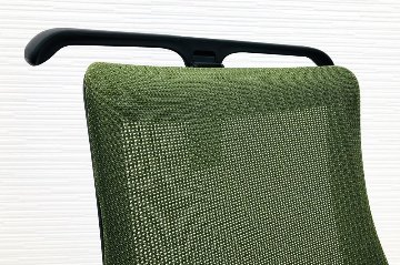 イトーキ エフチェア 2019年製 中古オフィスチェア クッション 可動肘 事務椅子 ITOKI 中古オフィス家具 KG-170JBH-T1Q2 アイビーグリーンの画像