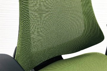 イトーキ エフチェア 2019年製 中古オフィスチェア クッション 可動肘 事務椅子 ITOKI 中古オフィス家具 KG-170JBH-T1Q2 アイビーグリーンの画像