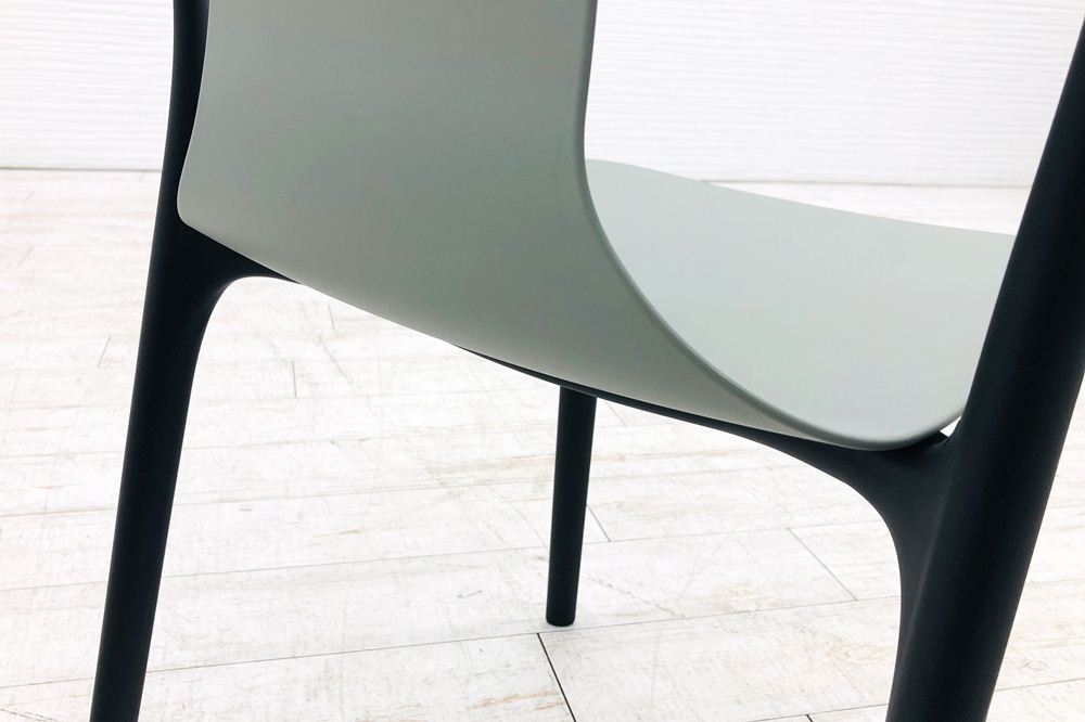 ヴィトラ ベルヴィルチェア 中古 Vitra Belleville Chair ロナン＆エルワン・ブルレック モスグレー 550/500/830の画像
