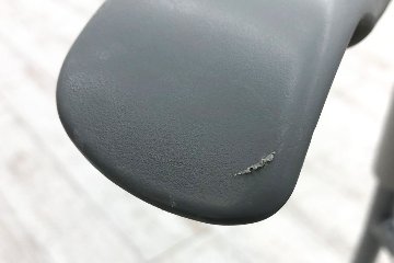 【4脚セット】 ケイパーチェア 中古 ハーマンミラー Caper 肘付き スタッキングチェア ミーティングチェア 中古オフィス家具の画像