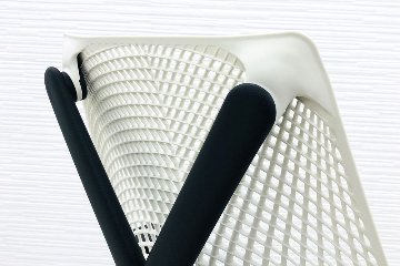 ハーマンミラー セイルチェア 中古 【前傾チルト無】 SAYL Chairs デザインチェア 中古オフィス家具 可動肘 ホワイト/ダークグリーンの画像