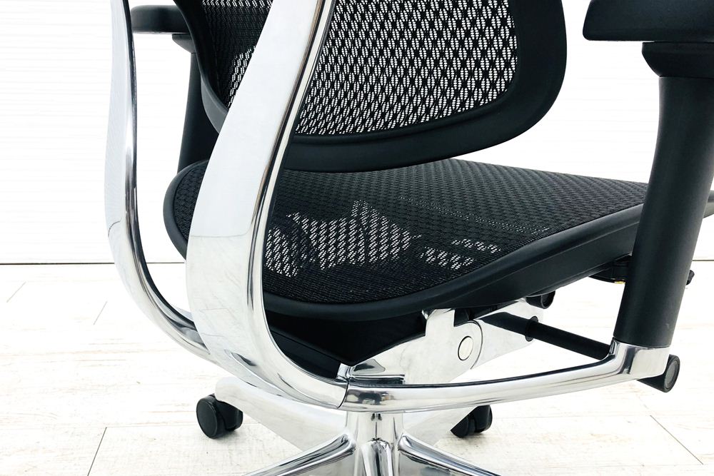 【未使用品】 自社保証有 エルゴヒューマンプロ2 中古 ヘッドレスト付き ergohuman PRO2 HIGH Type 中古オフィス家具 BKフレーム ブラックの画像