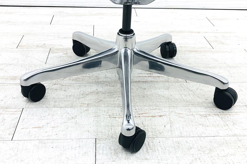 【未使用品】 自社保証有 エルゴヒューマンプロ2 オットマン 中古 ヘッドレスト付き ergohuman PRO2 Ottoman 中古オフィス家具 BKフレーム ブラックの画像