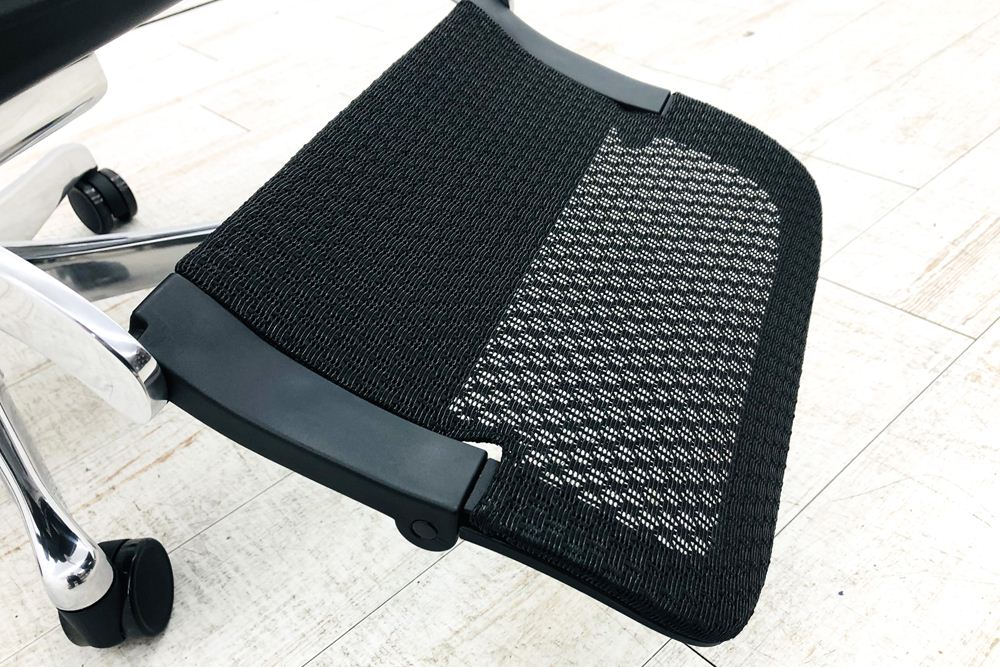 【未使用品】 自社保証有 エルゴヒューマンプロ2 オットマン 中古 ヘッドレスト付き ergohuman PRO2 Ottoman 中古オフィス家具 BKフレーム ブラックの画像