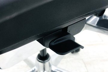 【未使用品】 自社保証有 エルゴヒューマンプロ2 オットマン 中古 ヘッドレスト付き ergohuman PRO2 Ottoman 中古オフィス家具 BKフレーム ブラックの画像