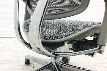 【未使用品】 自社保証有 エルゴヒューマンプロ2 オットマン 中古 ヘッドレスト付き ergohuman PRO2 Ottoman 中古オフィス家具 GYフレーム ホワイトメッシュの画像