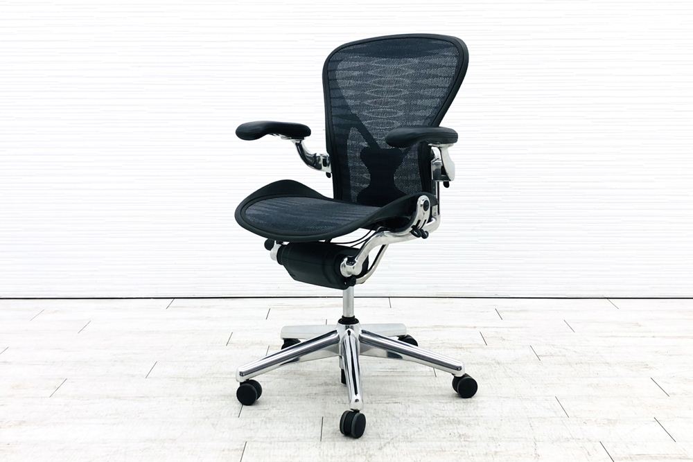 アーロンチェア タキシードメッシュ 中古 Bサイズ フル装備 ハーマンミラー Herman Miller 中古オフィス家具 肘レバー アルミ脚の画像