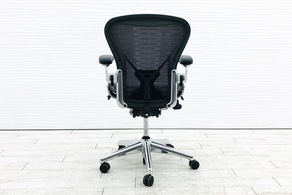 アーロンチェア タキシードメッシュ 中古 Bサイズ フル装備 ハーマンミラー Herman Miller 中古オフィス家具 肘レバー アルミ脚の画像