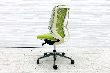 オカムラ シルフィーチェア 中古 ハイバック 肘無 Sylphy メッシュ 中古オフィス家具 ライムグリーンの画像
