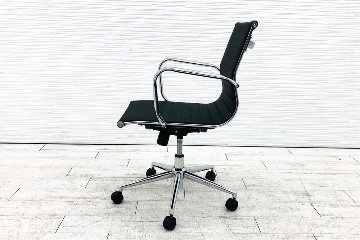 【リプロダクトチェア】 アルミナムチェア 複製品 中古 レザータイプ 中古オフィス家具 ミーティングチェアの画像