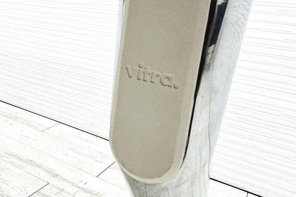 ヴィトラ アドホック Vitra 中古 小型会議テーブル W2000 幅2000 ミーティングテーブル 会議机 中古オフィス家具 ホワイト 2000/1000/700の画像