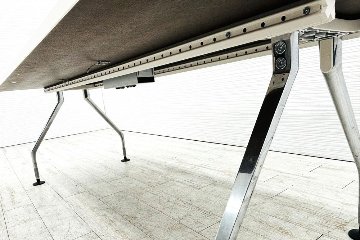 ヴィトラ アドホック Vitra 中古 小型会議テーブル W2000 幅2000 ミーティングテーブル 会議机 中古オフィス家具 ホワイト 2000/1000/700の画像