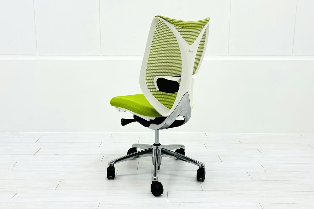 サブリナチェア 中古 オカムラ Sabrina 2018年製 ハイバック 肘無 背メッシュ 中古オフィス家具 C834BY-FSY5 ライムグリーンの画像