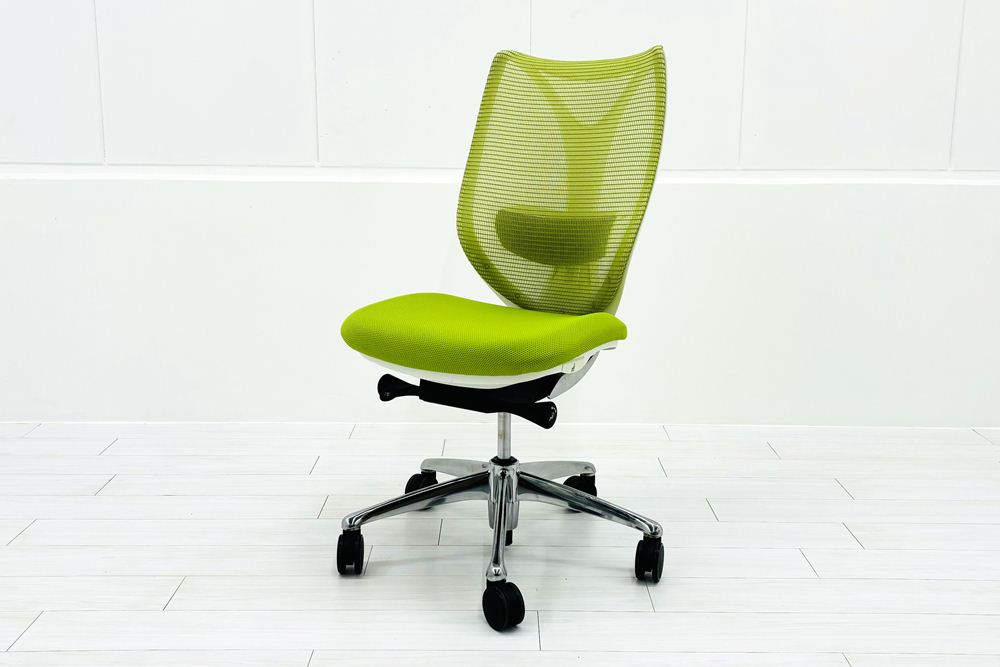 サブリナチェア 中古 オカムラ Sabrina 2018年製 ハイバック 肘無 背メッシュ 中古オフィス家具 C834BY-FSY5 ライムグリーンの画像