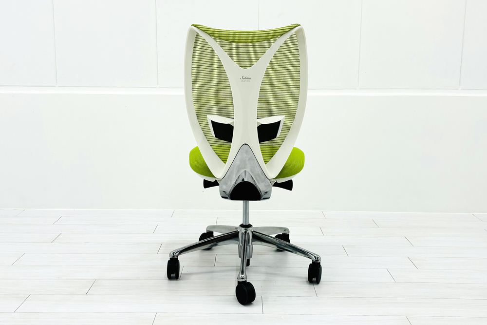 サブリナチェア 中古 オカムラ Sabrina 2018年製 ハイバック 肘無 背メッシュ 中古オフィス家具 C834BY-FSY5 ライムグリーンの画像