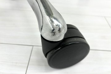 サブリナチェア 中古 オカムラ Sabrina 2018年製 ハイバック 肘無 背メッシュ 中古オフィス家具 ライムグリーンの画像