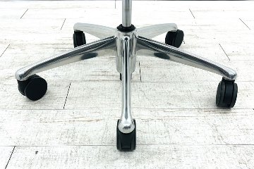 オカムラ サブリナチェア 中古 2014年製 ハイバック 可動肘 中古オフィス家具 アジャストアーム OKAMURA Sabrina ライトグレーの画像