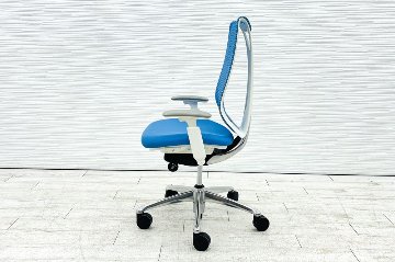 オカムラ サブリナチェア 中古 2014年製 ハイバック 可動肘 中古オフィス家具 アジャストアーム OKAMURA Sabrina アクアブルーの画像