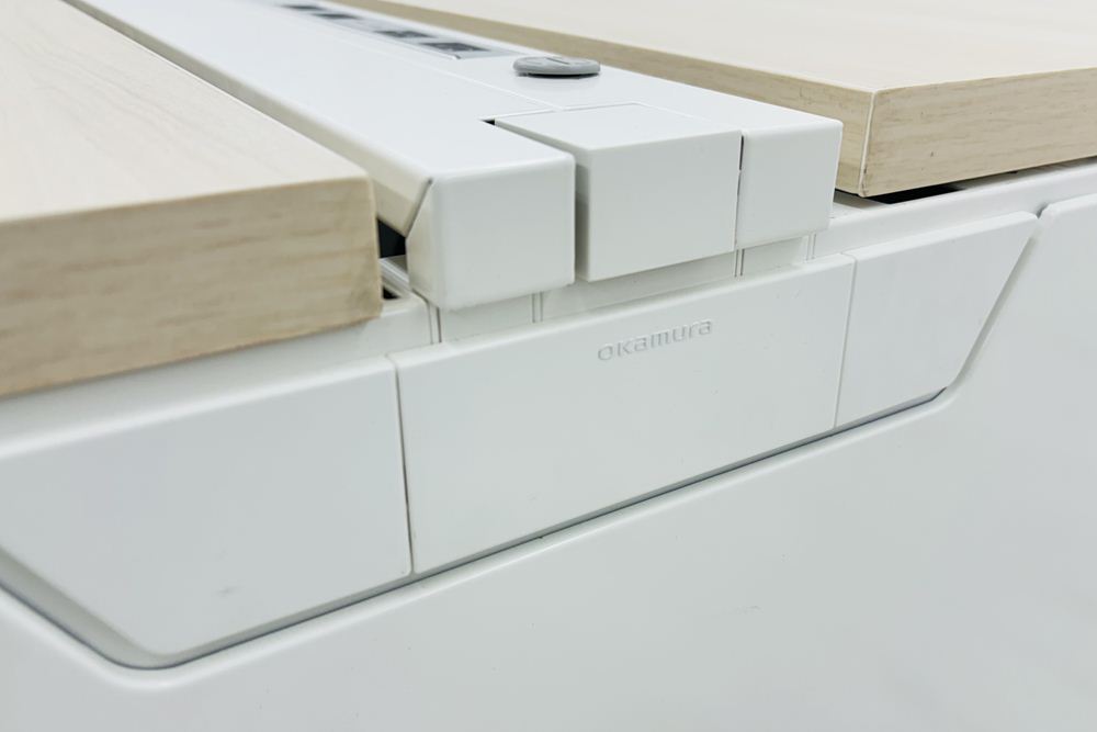 オカムラ プロユニット フリーウェイ 中古 フリーアドレス 幅4000 平デスク パネル脚 中古オフィス家具 4000/1200/720の画像