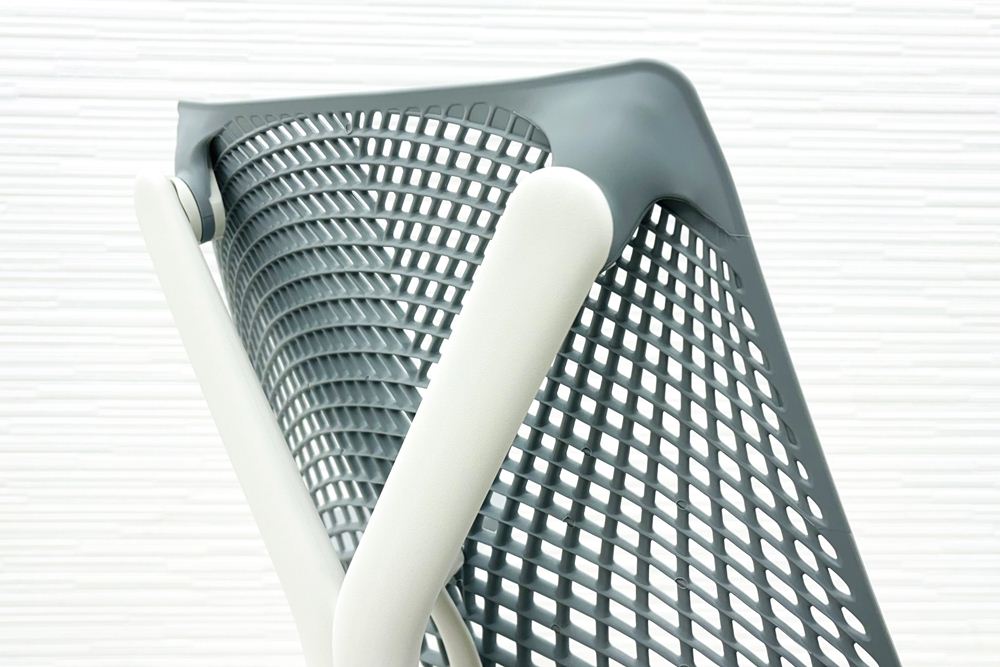 【未開封未使用品】 ハーマンミラー セイルチェア ミドルバック 中古 Herman Miller 中古オフィス家具 フルアジャスタブルアーム ランバーサポート グレーの画像