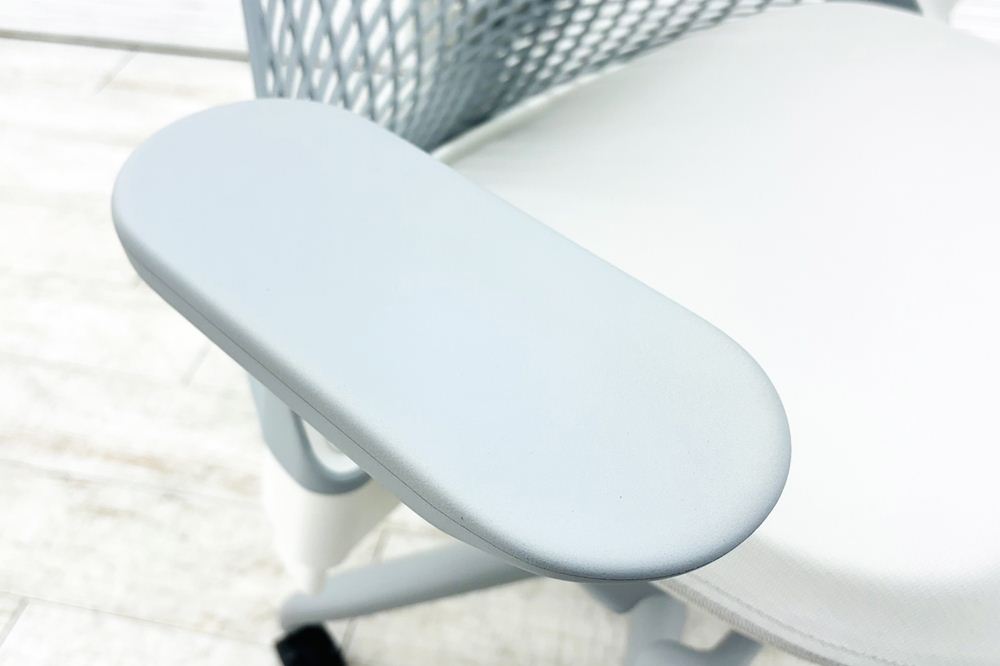 【未開封未使用品】 ハーマンミラー セイルチェア ミドルバック 中古 Herman Miller 中古オフィス家具 フルアジャスタブルアーム ランバーサポート グレーの画像